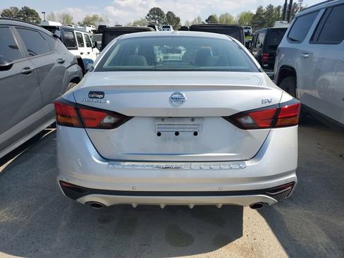 Used 2021 Nissan Altima 2.5 SV w/ SV Premium Package image 7