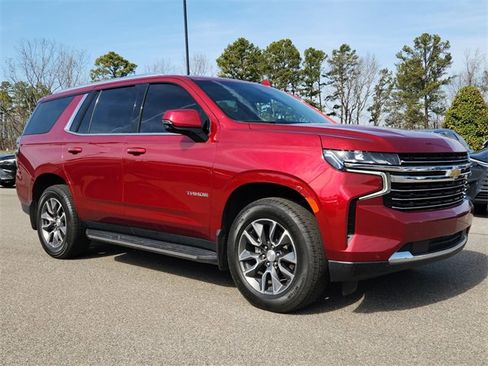 Used 2024 Chevrolet Tahoe LT w/ Luxury Package image 3