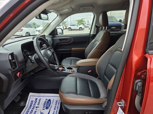 Certified 2023 Ford Bronco Sport Outer Banks w/ Tech Package AWD/4WD image 20