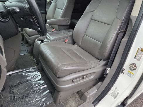 Used 2017 Honda Odyssey EX-L image 6
