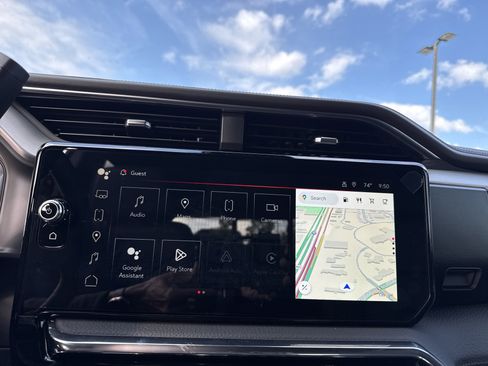 New 2025 GMC Sierra 2500 Denali w/ Denali Reserve Package image 23