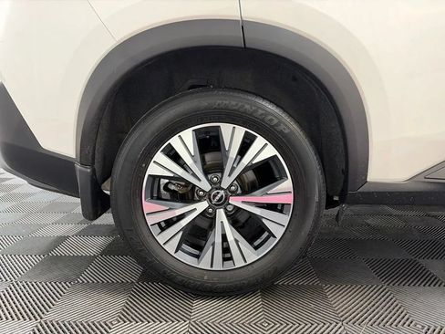 Used 2023 Nissan Rogue SV AWD/4WD image 25