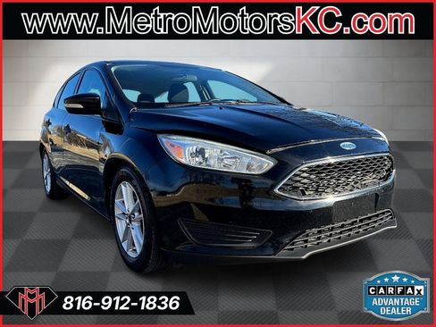 Used 2016 Ford Focus SE image 8