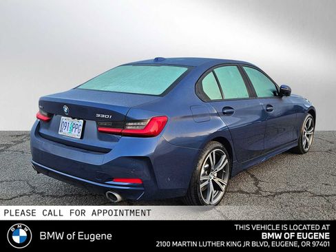 Used 2023 BMW 330i xDrive Sedan w/ Parking Assistance Package AWD/4WD image 3