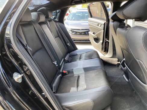 Used 2019 Honda Accord Sport image 20