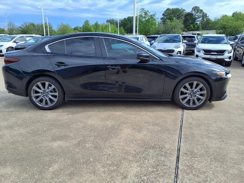Certified 2025 MAZDA MAZDA3 2.5 S Sedan w/ Preferred Pkg FWD image 6