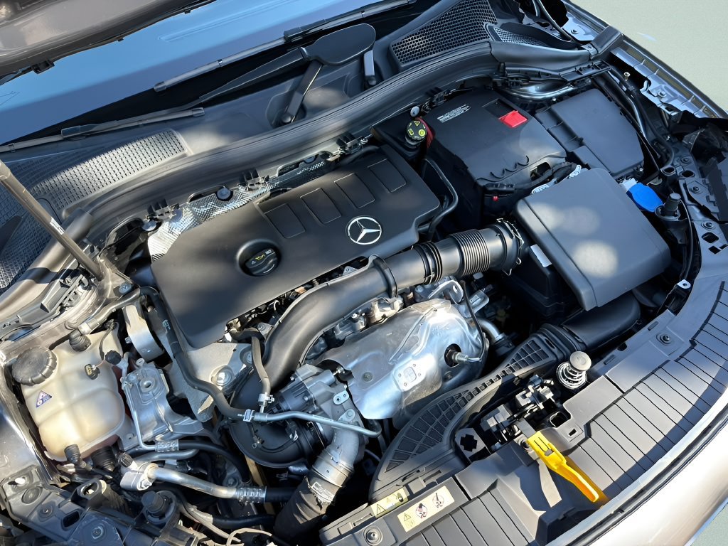 Used 2023 Mercedes-Benz GLA 250 image 25