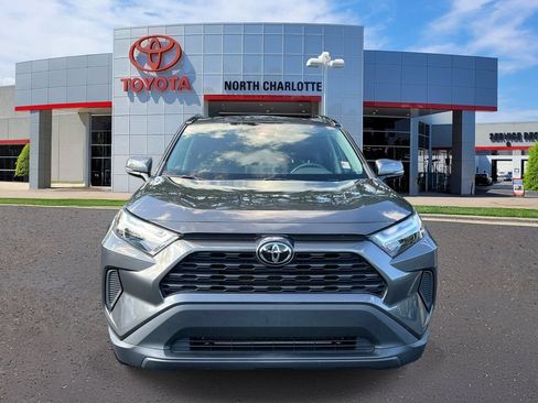 Used 2023 Toyota RAV4 XLE w/ Convenience Package FWD image 3