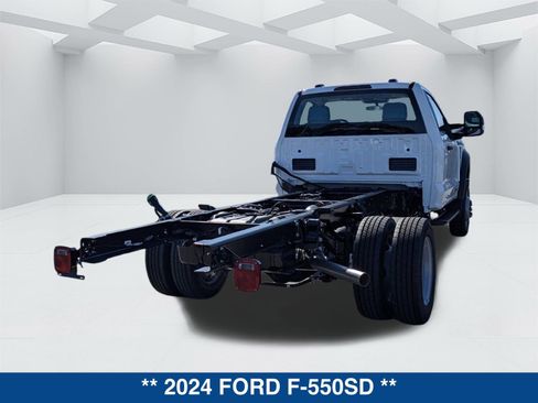 New 2024 Ford F550 4x4 Regular Cab Super Duty w/ XL Chrome Package image 5