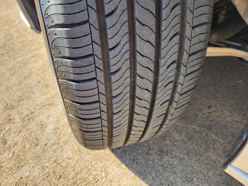 Used 2024 Nissan Altima 2.5 SV image 12