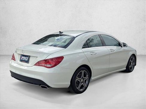 Used 2014 Mercedes-Benz CLA 250 image 5