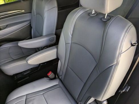 Used 2024 Buick Enclave Essence w/ Sport Touring Edition image 15