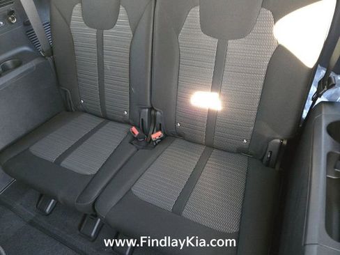 New 2026 Kia Sorento LX image 13