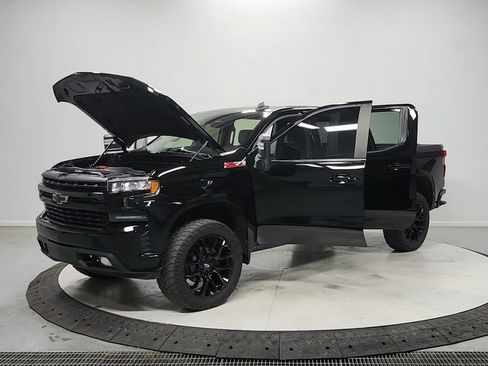 Used 2022 Chevrolet Silverado 1500 RST w/ Z71 Off-Road Package AWD/4WD image 11