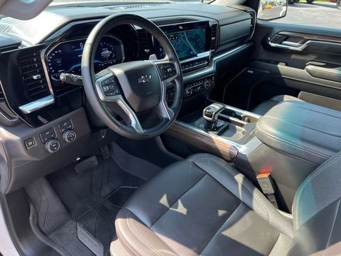 Used 2024 Chevrolet Silverado 1500 RST w/ Convenience Package II AWD/4WD image 25