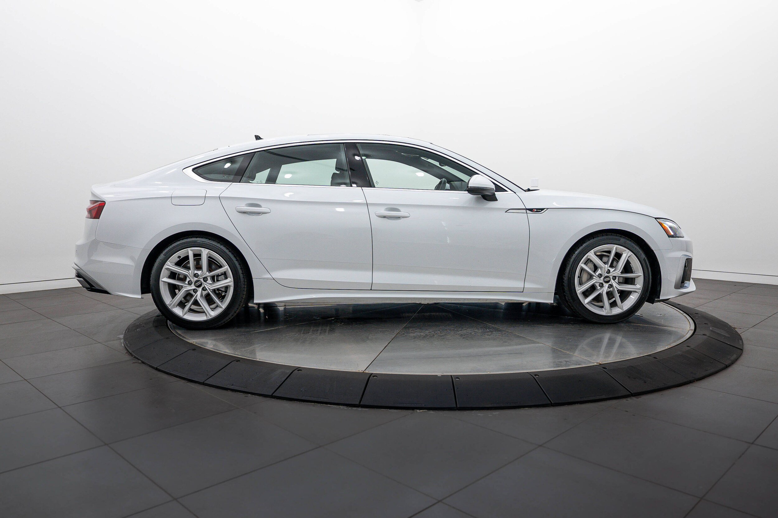 Certified 2023 Audi A5 2.0T Premium Plus w/ Premium Plus AWD/4WD image 3