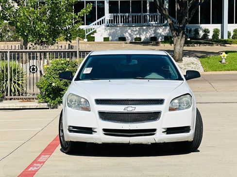 Used 2011 Chevrolet Malibu LS w/ LPO, Convenience Package FWD image 2
