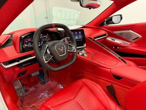 Used 2023 Chevrolet Corvette Stingray w/ Z51 Performance Package image 25