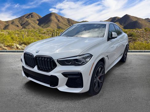 Used 2022 BMW X6 xDrive40i w/ M Sport Package AWD/4WD image 2