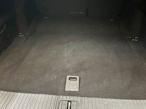 Used 2014 Mercedes-Benz E 63 AMG 4MATIC Sedan image 34