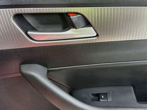 Used 2018 Hyundai Sonata Sport FWD image 29