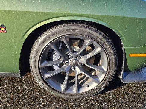 Used 2021 Dodge Challenger R/T Scat Pack image 9