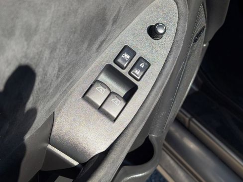 Used 2009 Nissan 370Z Touring image 15