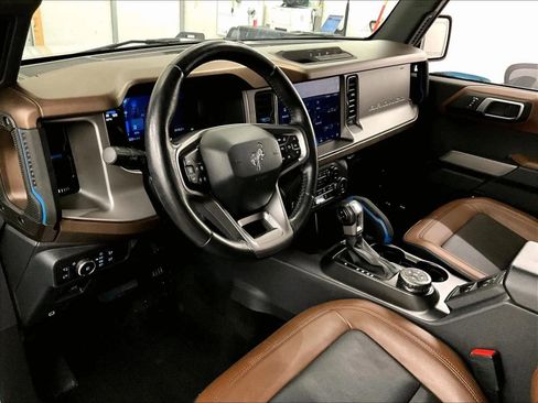 Used 2021 Ford Bronco Outer Banks AWD/4WD image 12
