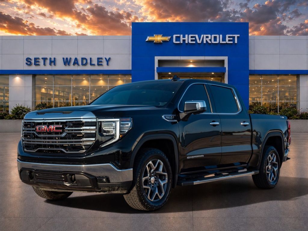 Used 2025 GMC Sierra 1500 SLT w/ SLT Premium Package AWD/4WD image 3