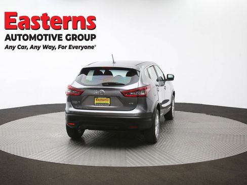 Used 2021 Nissan Rogue Sport S image 37