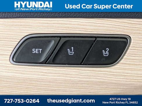 Used 2023 Hyundai Palisade Limited w/ Cargo Package FWD image 28