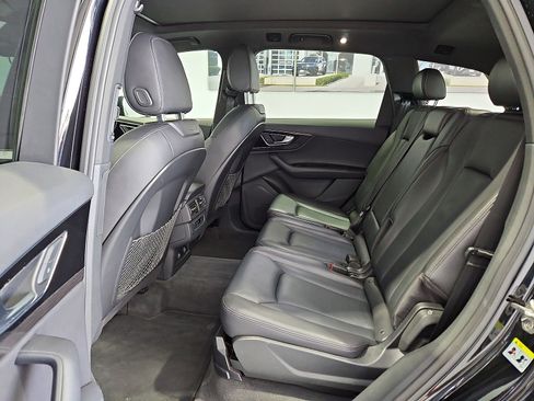 Used 2019 Audi Q7 3.0T Premium AWD/4WD image 13