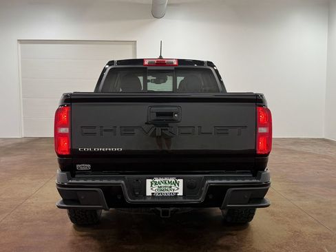 Used 2022 Chevrolet Colorado Z71 w/ Z71 Midnight Edition AWD/4WD image 25