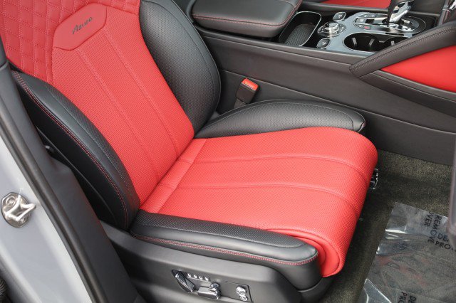 Used 2023 Bentley Bentayga AWD/4WD image 54