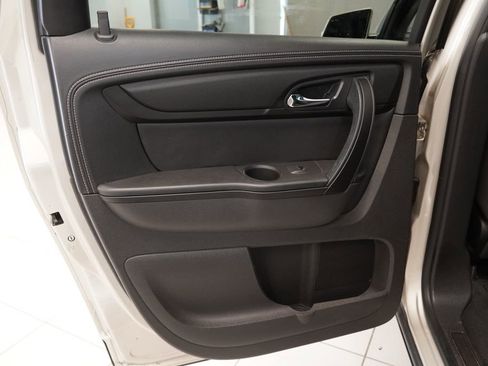 Used 2013 Chevrolet Traverse LT w/ All-Star Edition image 26