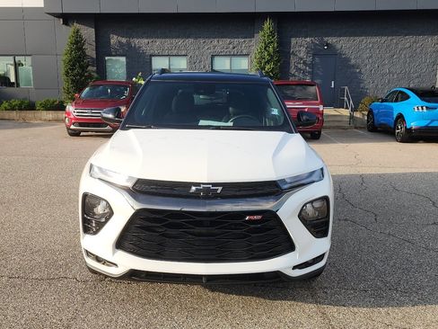 Used 2022 Chevrolet TrailBlazer RS AWD/4WD image 2