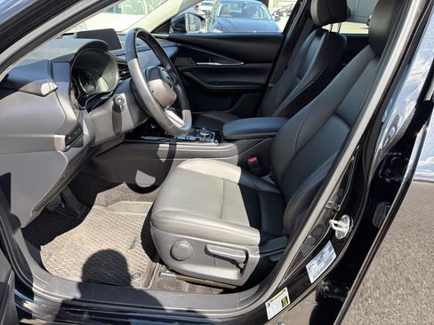Certified 2025 MAZDA CX-30 AWD 2.5 S w/ Select Sport Pkg image 8