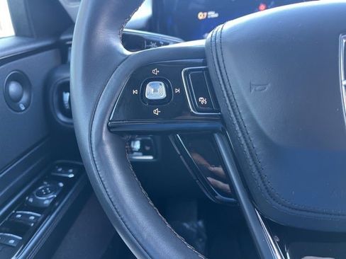 Certified 2025 Lincoln Aviator AWD w/ Jet Appearance Package image 34