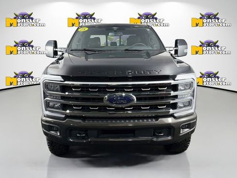Used 2025 Ford F250 King Ranch w/ Tremor Off-Road Package AWD/4WD image 2
