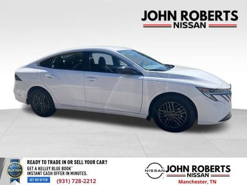 Used 2026 Nissan Sentra SV w/ Floor Mat Package FWD image 2
