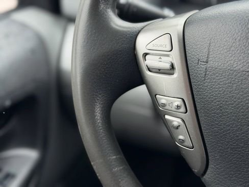 Used 2018 Nissan NV200 S FWD image 13