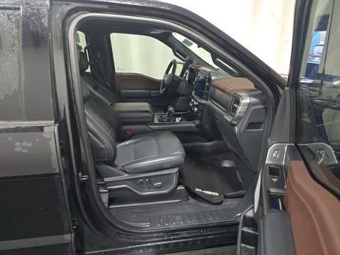 Used 2023 Ford F150 Lariat w/ Equipment Group 502A High image 8