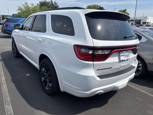 Used 2025 Dodge Durango GT w/ Blacktop Package RWD image 18