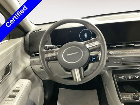 Certified 2024 Hyundai Kona Limited AWD/4WD image 13