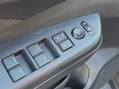 Used 2016 Honda CR-V EX image 17