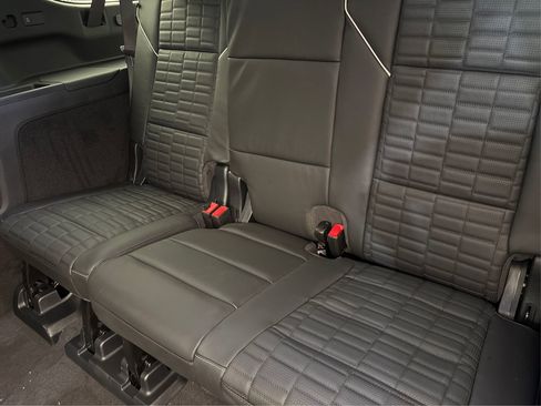 New 2025 Cadillac Escalade ESV Sport Platinum image 12