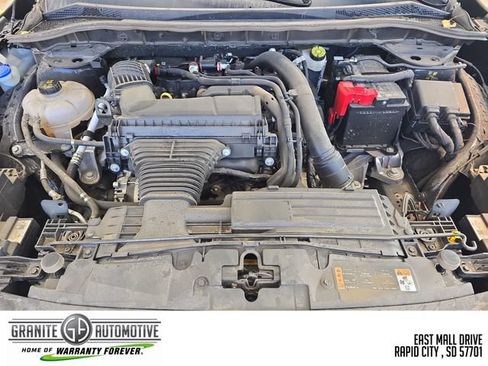 Used 2025 Ford Escape ST-Line Select AWD/4WD image 22