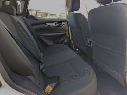 Used 2019 Nissan Rogue Sport S AWD/4WD image 29