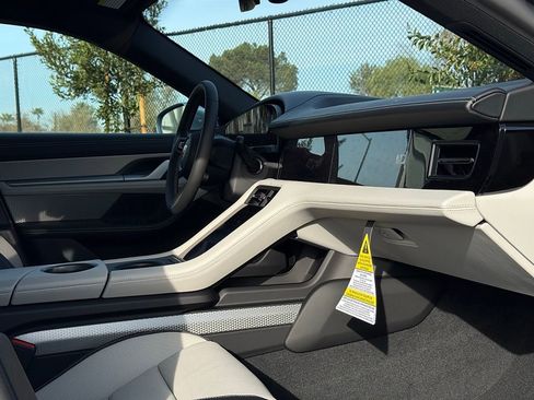 New 2025 Porsche Taycan 4S AWD/4WD image 29