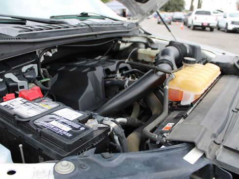 Used 2018 Ford F150 XLT image 42